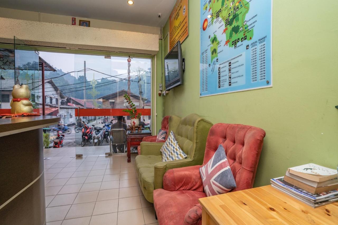 Kampong Pasir Bogak Oyo 44078 The Island Hotel מראה חיצוני תמונה