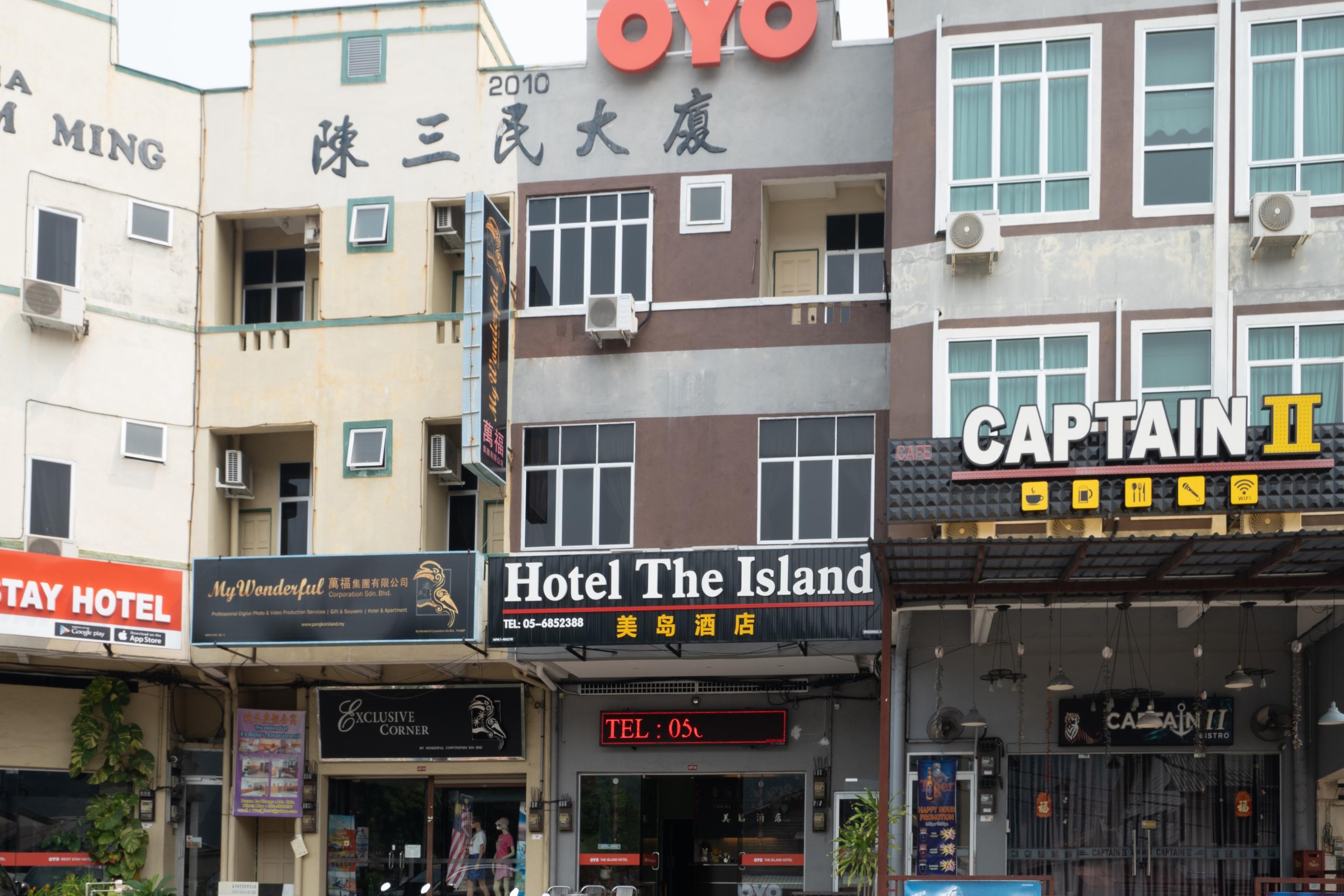 Kampong Pasir Bogak Oyo 44078 The Island Hotel מראה חיצוני תמונה