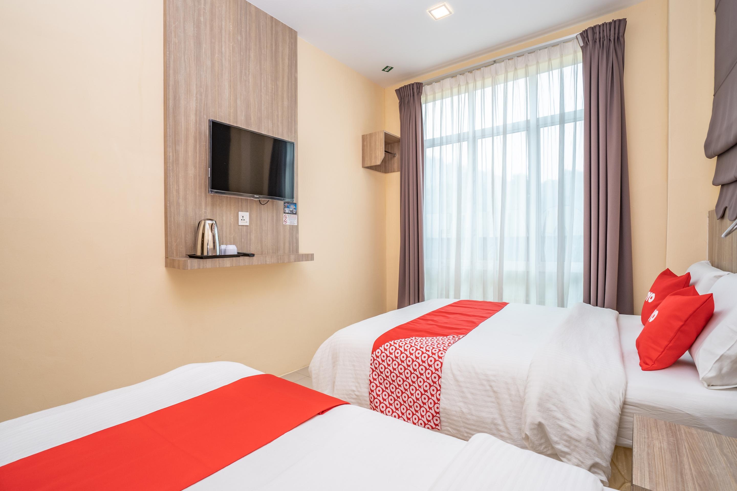 Kampong Pasir Bogak Oyo 44078 The Island Hotel מראה חיצוני תמונה