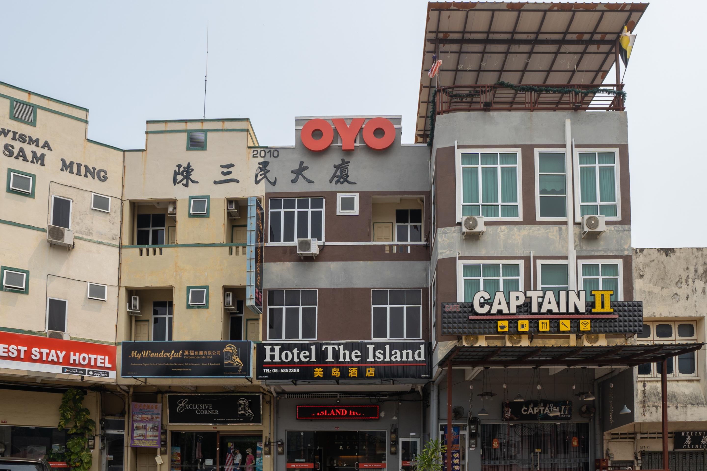 Kampong Pasir Bogak Oyo 44078 The Island Hotel מראה חיצוני תמונה